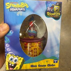NWT Spingebob SquarePants mini snow ball